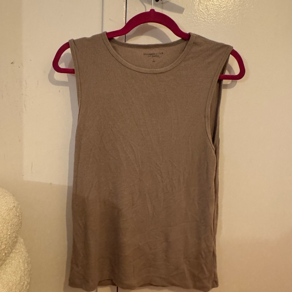 Abercrombie & Fitch Brown Fitted Sleeveless Muscle Tee